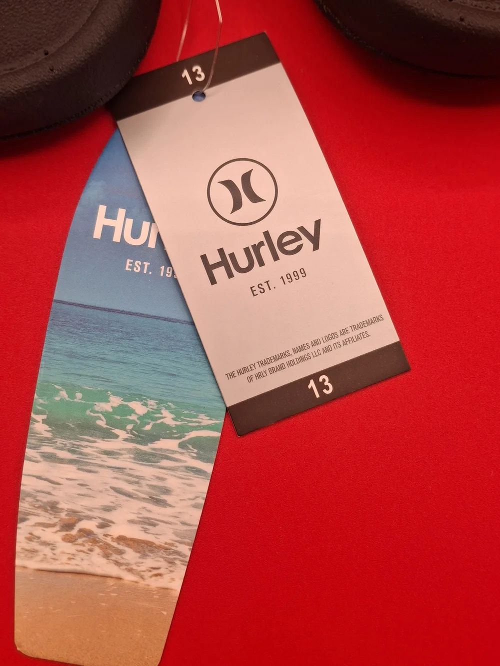 Hurley Red Home Holiday Beach-Themed Tag Set